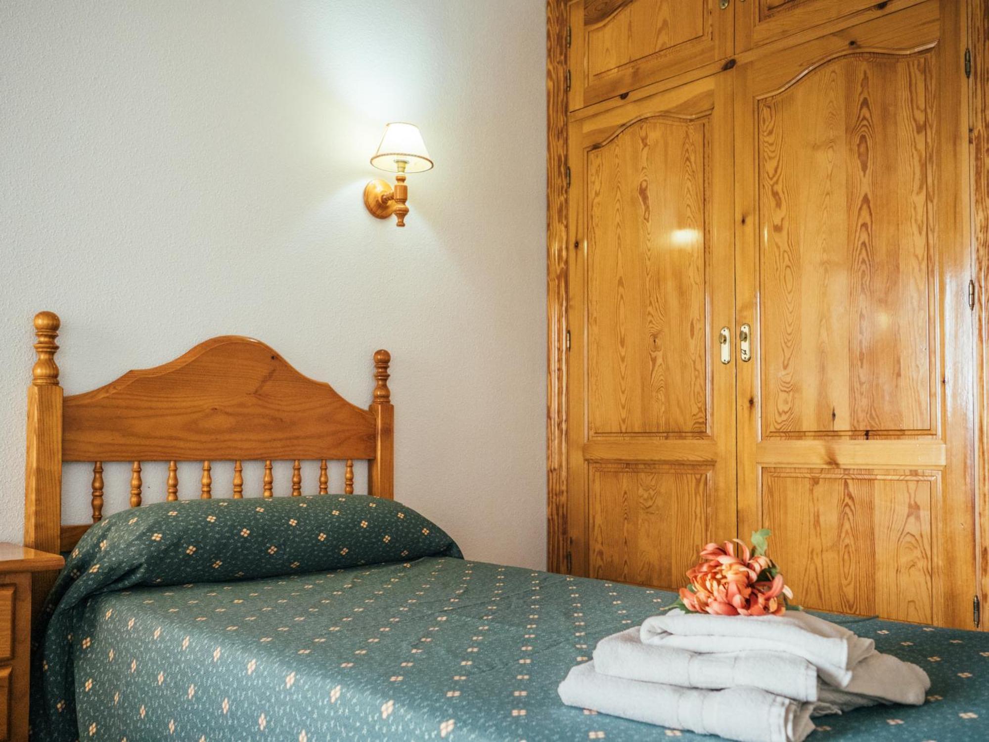 Hotel Valmar Villar de Olalla Εξωτερικό φωτογραφία
